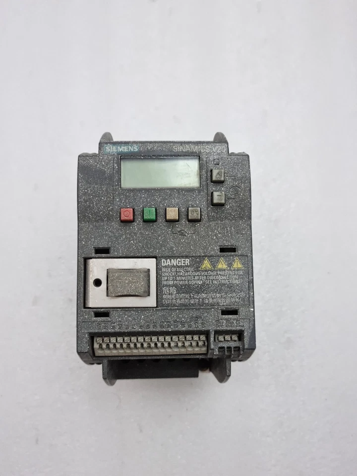 Siemens Sinamics V20 6SL3210-5BB13-7UV0 0.5Hp (Cosmetic Damaged)
